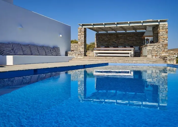 Okyalos - Purely Greek Livadia (Paros)