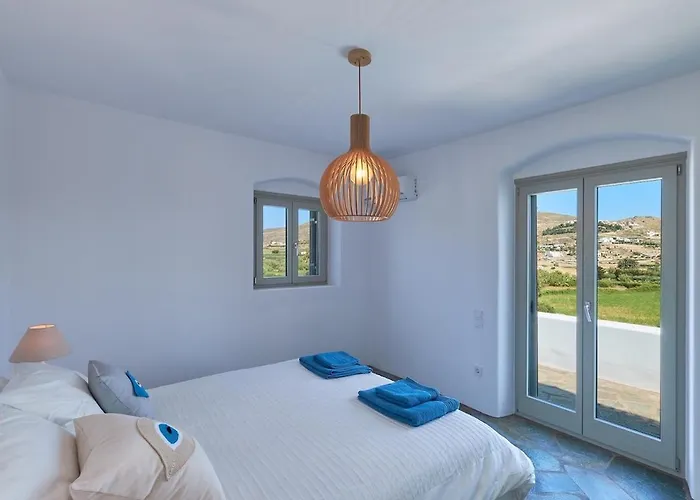 Okyalos - Purely Greek Villa Livadia (Paros)